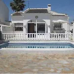 Rhoda With Private Pool 빌라 *
