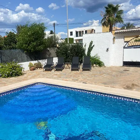 فيلة Rhoda With Private Pool